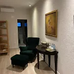 Elia (adults Only) ואמה וקה